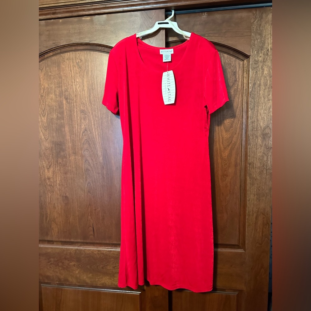 White Stag Red Dress ladies size large 12-14 tags still on it